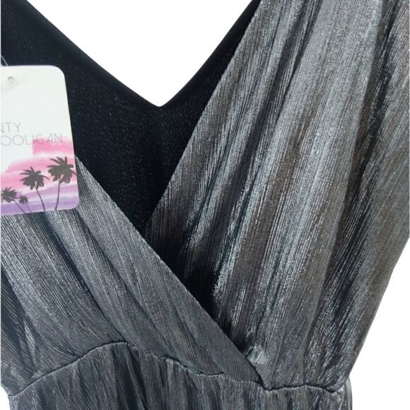 NWT Dainty Hooligan short silver jumpsuit med - Picture 4 of 11